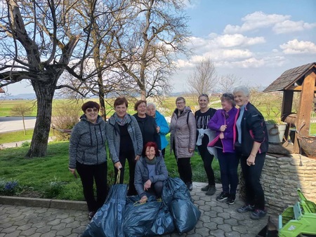 Društvo kmetic Šentjernej (2)
